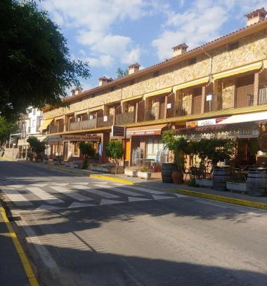 Arroyo Frio Apartment | DEL CAMPILLO 6