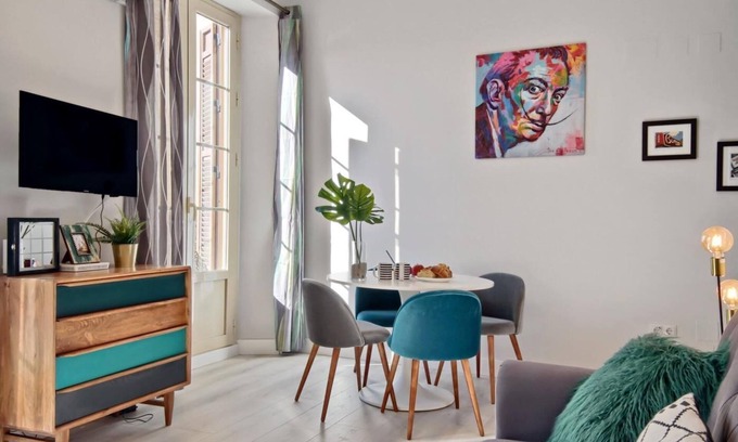 La Merced Apartment | Del Parque Flats Alamos
