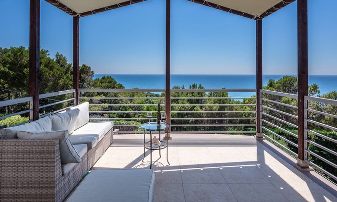 Rosignano Marittimo Villa | DELICIOUS VILLA WITH PANORAMIC SEA VIEW