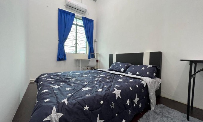Downtown George Town House | Delight's Home