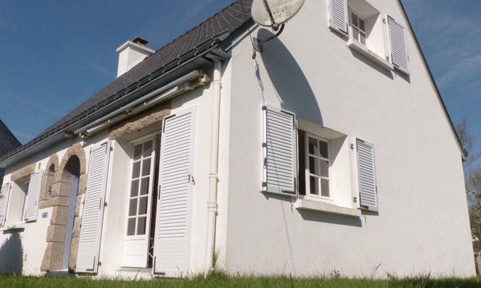 Belz House | Delightful traditional Breton house