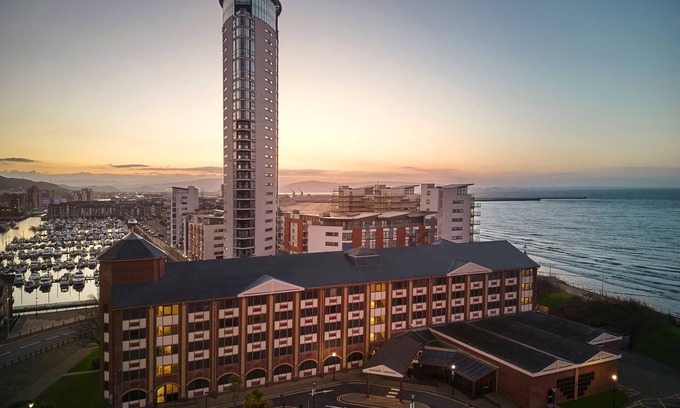 Castle Hotel | Delta Hotels by Marriott Swansea