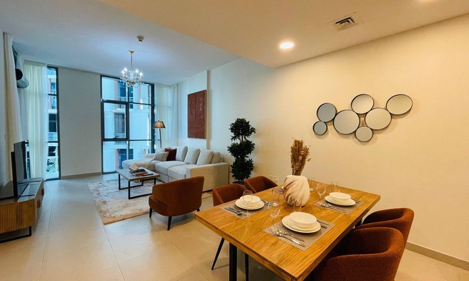 Jadaf Apartment | Deluxe 2 Bedroom+Maid's Room-Wharf Tower Al Jaddaf