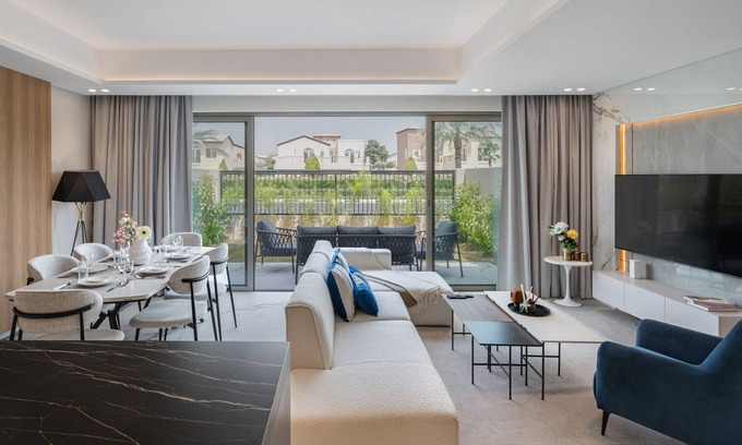 Dubai Villa | Deluxe 3 Bedroom Villa+Maids room at Jasmine Lane