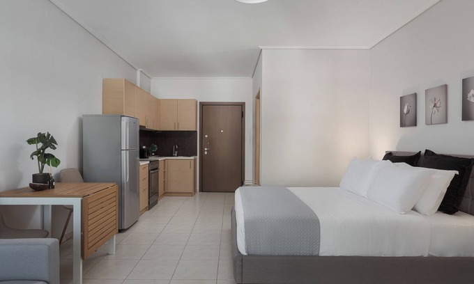 Zografos Apartment | Deluxe Apartment by Athenian Comfort Apartments