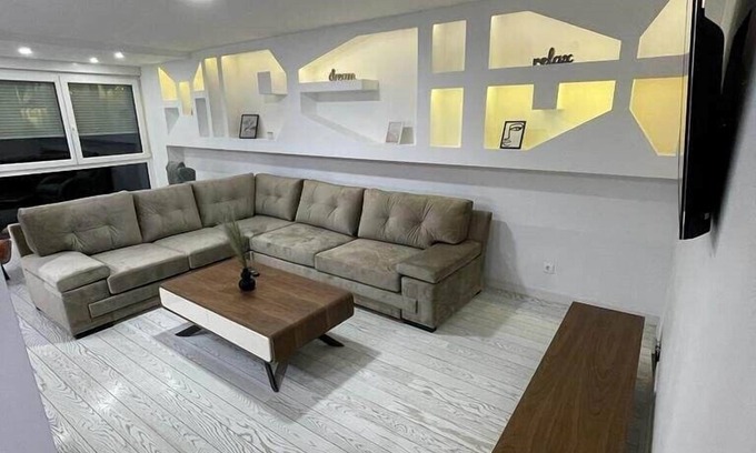 Novo Sarajevo Apartment | Deluxe Apartment Captain's home
