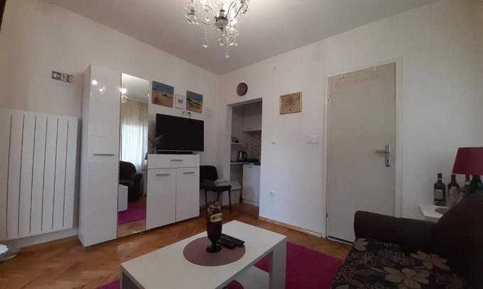 Cacak Apartment | Deluxe studio & apartments Alexander