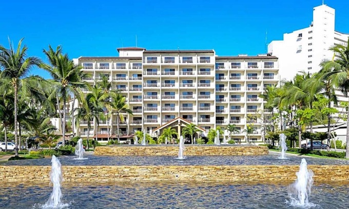 South Hotel Zone Resort | Deluxe Two Bedroom Suite in Puerto Vallarta