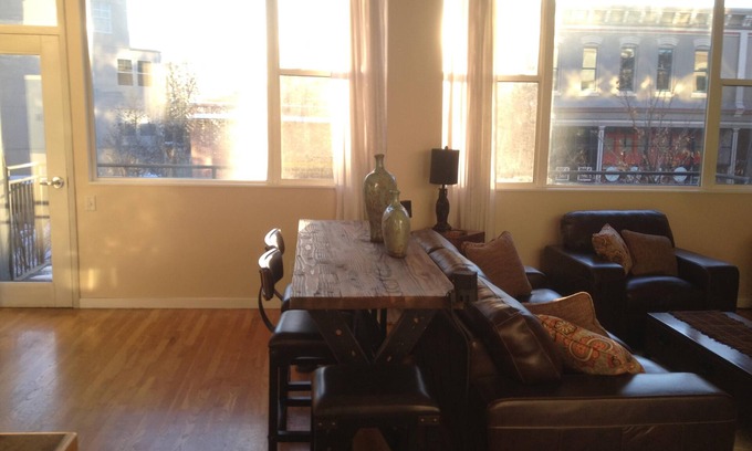 Highland Condo | Denver - Lohi Loft! Walk To Platte River, Walking Trail Or Down Town