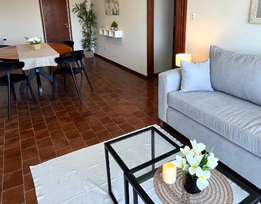 La Perla Apartment | Depto CENTRO 2 dormitorios con Balcón y COCHERA piso 15