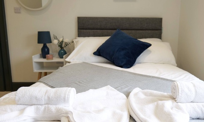 Londonderry Apartment | Derry City, Northern Ireland - Waterside Rooms (Room 4)