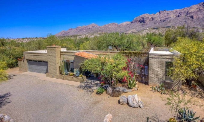 The Foothills House | Desert Oasis with Pool at the Casa del Sol