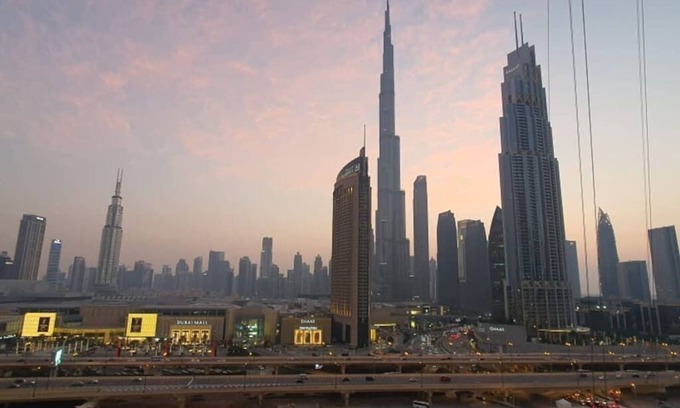 Bur Dubai Apartment | Designer's 2 BHK I Dubai Downtown I Burj Khalif View