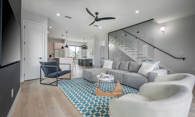 Tampa Heights House | Designer Tampa Heights Home Three Bedroom