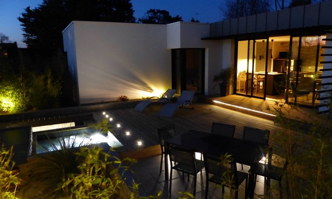 Tregunc House | Designer villa with jacuzzi, the beach on foot