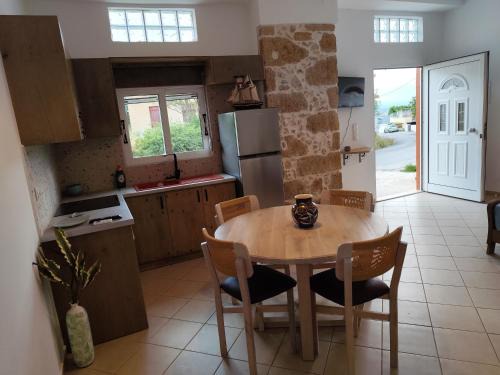 Platanos House | Despoinas House
