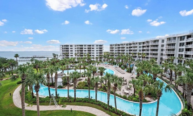 Fort Walton Beach Condo | Destin West Heron 508/Amazing View of Lazy River