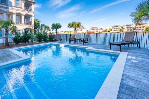 Destin House | Destination