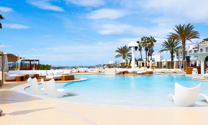 Cap Martinet Hotel | Destino Five Ibiza - 5-Star Grand Luxe Resort