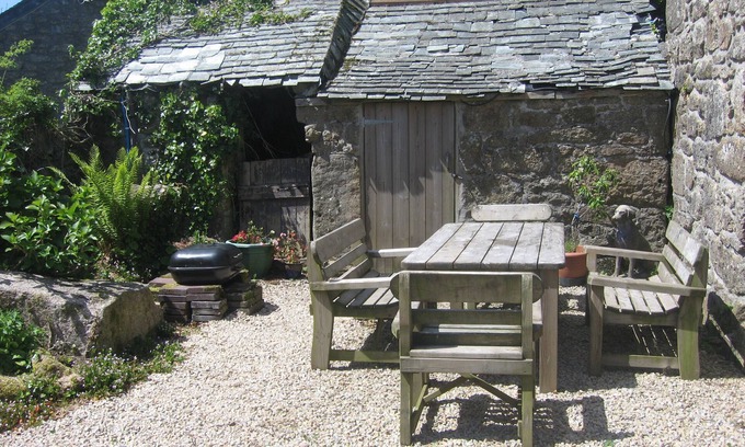 Brane House | Detached barn In Secluded Rural Idyll With Two Bedrooms, Private Garden