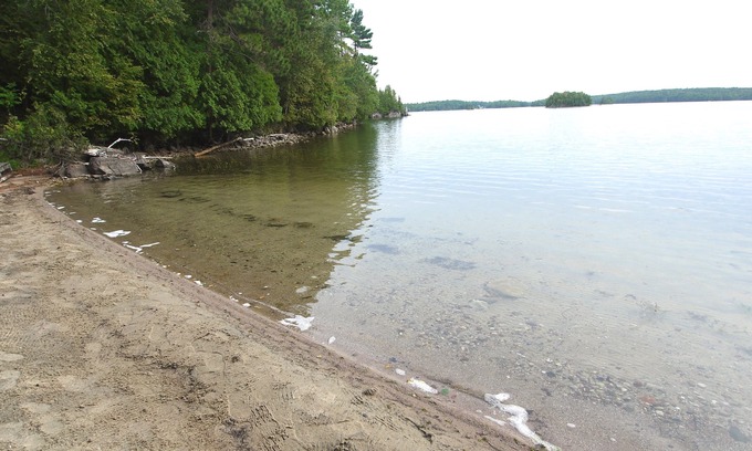 Frontenac Ski Chalet | Devil Lake Beach Retreat