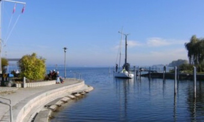 Moos Apartment | DG-Apartment Harbor Apartment Höri 50m from the lake at the marina Moos b. Radolfzell