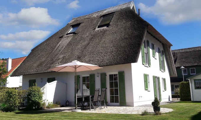 Peenemuende Apartment | DHH 7a - Usedomtourist Karlshagen Ahornweg 7a DHH