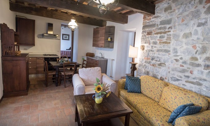 Todi Apartment | Dickens Borgo Bianchini Holiday Homes