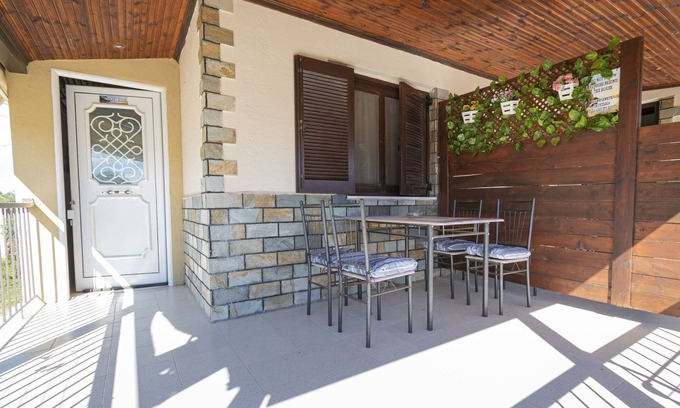 Nea Propontida Resort | Dimis Left House by RentalsPro