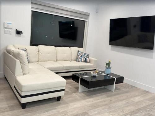 Piedmont House | Dimond Abode Vacation Rental, Oakland California Dimond District