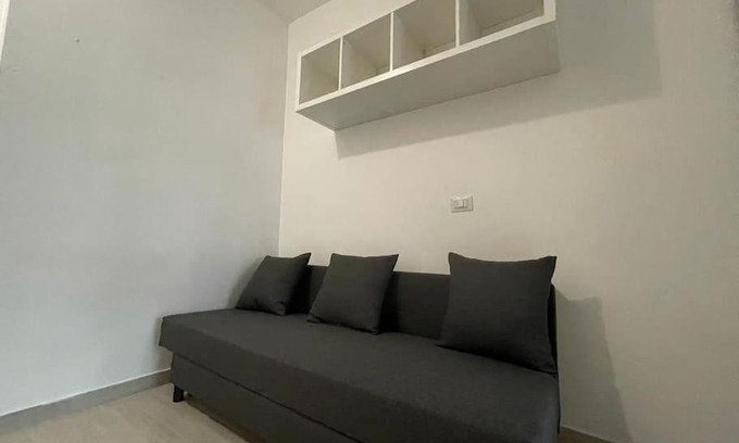 Gallaratese Apartment | Dimora Milanese