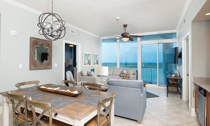 Gulf Shores Condo | Direct Beach Access with Amazing Views and sunsets