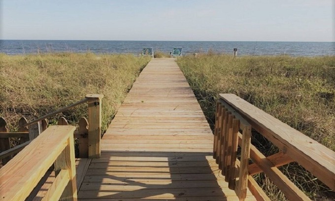 Alligator Point House | Direct Beach front-Pet Friendly-Immaculate, 3 Bedroom Oceanfront Paradise