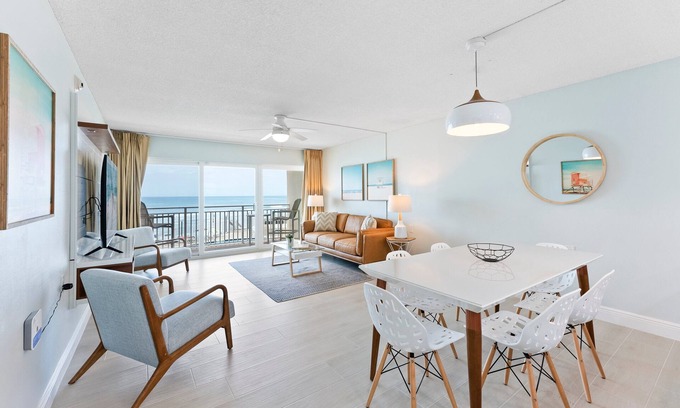Satellite Beach Condo | Direct Oceanfront Condo with Heated Pool, BBQ Grills, Private Balcony & Beach Access! 🌴