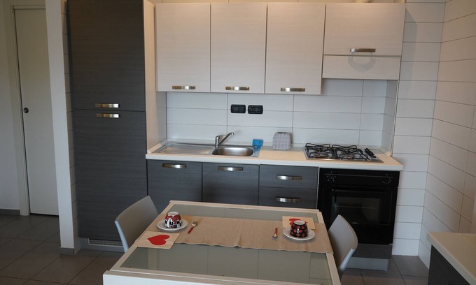 Rivazzurra Apartment | Directly on Rimini's beach and Europe's most beautiful promenade Regina1