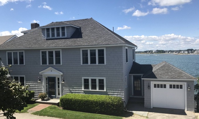 Kennebunk House | Directly on the Ocean - Luxury Waterfront Home. Steps To Mothers Beach & KBIA