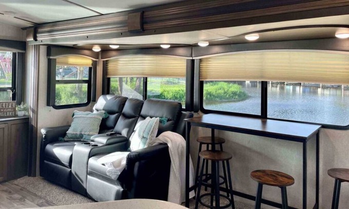 Seville House | Discover the Outdoors, Pool Table, And Go Cycling! Close to Lake George!