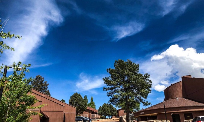 Ruidoso Condo | Discover the over 1 million acres of Lincoln National Park! Beautiful 2BDR condo