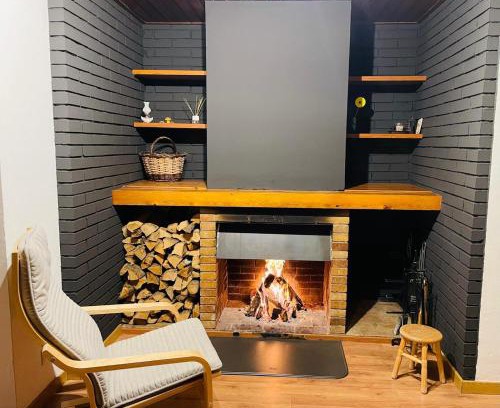 Camprodon Apartment | Disfruta de la montaña y la nieve en fabuloso piso