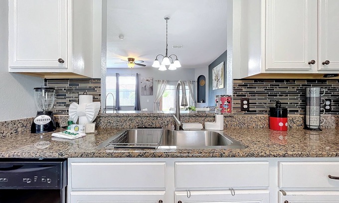 Regal Palms House | Disney Hideaway Home