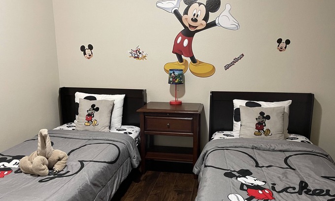 West Kissimmee House | Disney World Is 10 Minutes Away - Family Vacation Resort