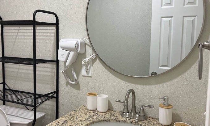 Amistad National Recreational Area Apartment | Divine Casita