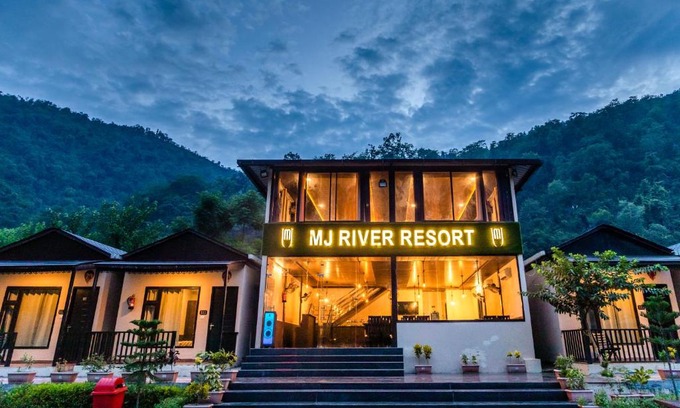 Rishikesh Resort | DLS MJ River Resort, Rishikesh
