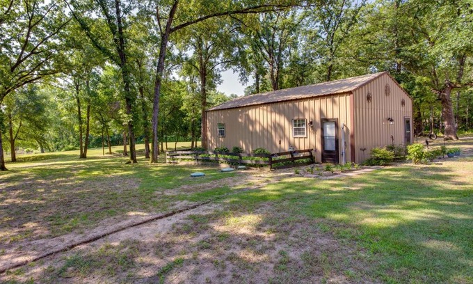 Wills Point House | Dock and Fire Pit Lake Tawakoni Vacation Rental!