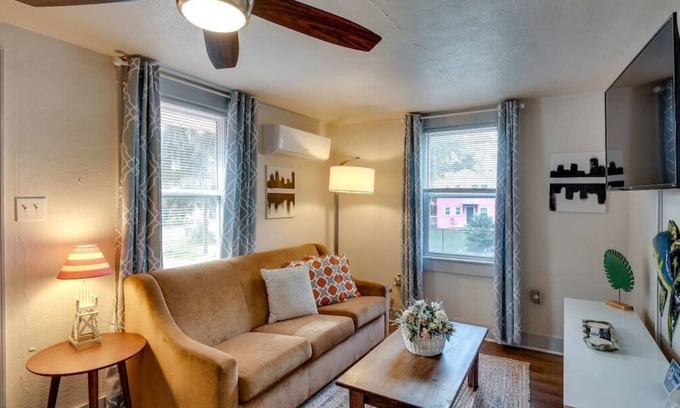 Savannah Apartment | Dock&Volleyball! Near Downtown - Orange Oasis 2
