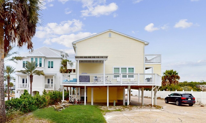 Inlet Beach House | Dog-friendly beachfront townhouse with balcony, 2 bikes, W/D