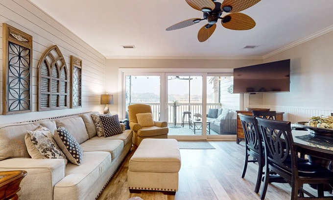 Miramar Beach Condo | Dog-friendly condo with WiFi & AC, resort pools & relaxing balcony