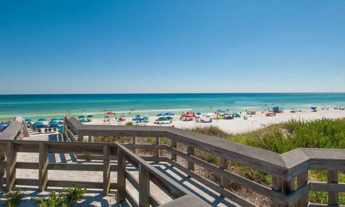 Santa Rosa Beach House | Dog-friendly stay steps from the sand with heated pool, grilling area, & balcony