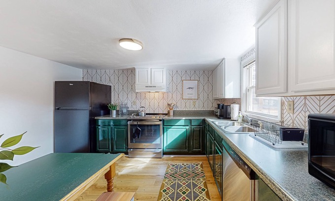 Foscoe Apartment | Dog-friendly woodland home near hiking, skiing, Blowing Rock & Banner Elk