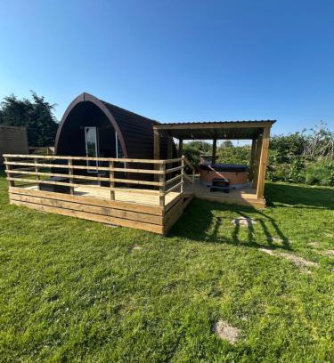 Saint Asaph Other | Dolafon Luxury Glamping Pod 2 With Hot Tub